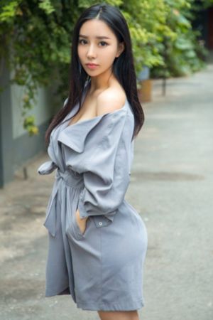 年轻的老师2在线观看_国产剧在线手机播放