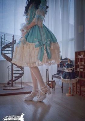 吸血姬家里蹲的苦闷_BD英语免费电视剧
