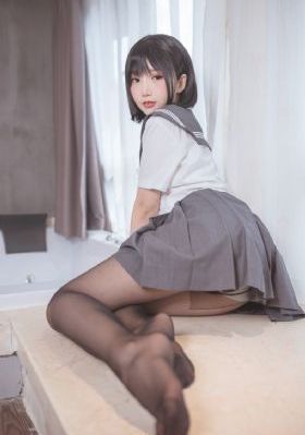 她其实没那么喜欢你_HD完整视频观看